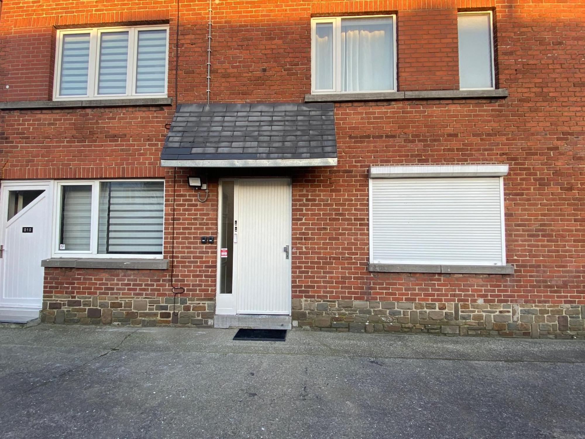 1-C Superbe Appartement Tres Calme Et Bien Decore Charleroi Eksteriør bilde