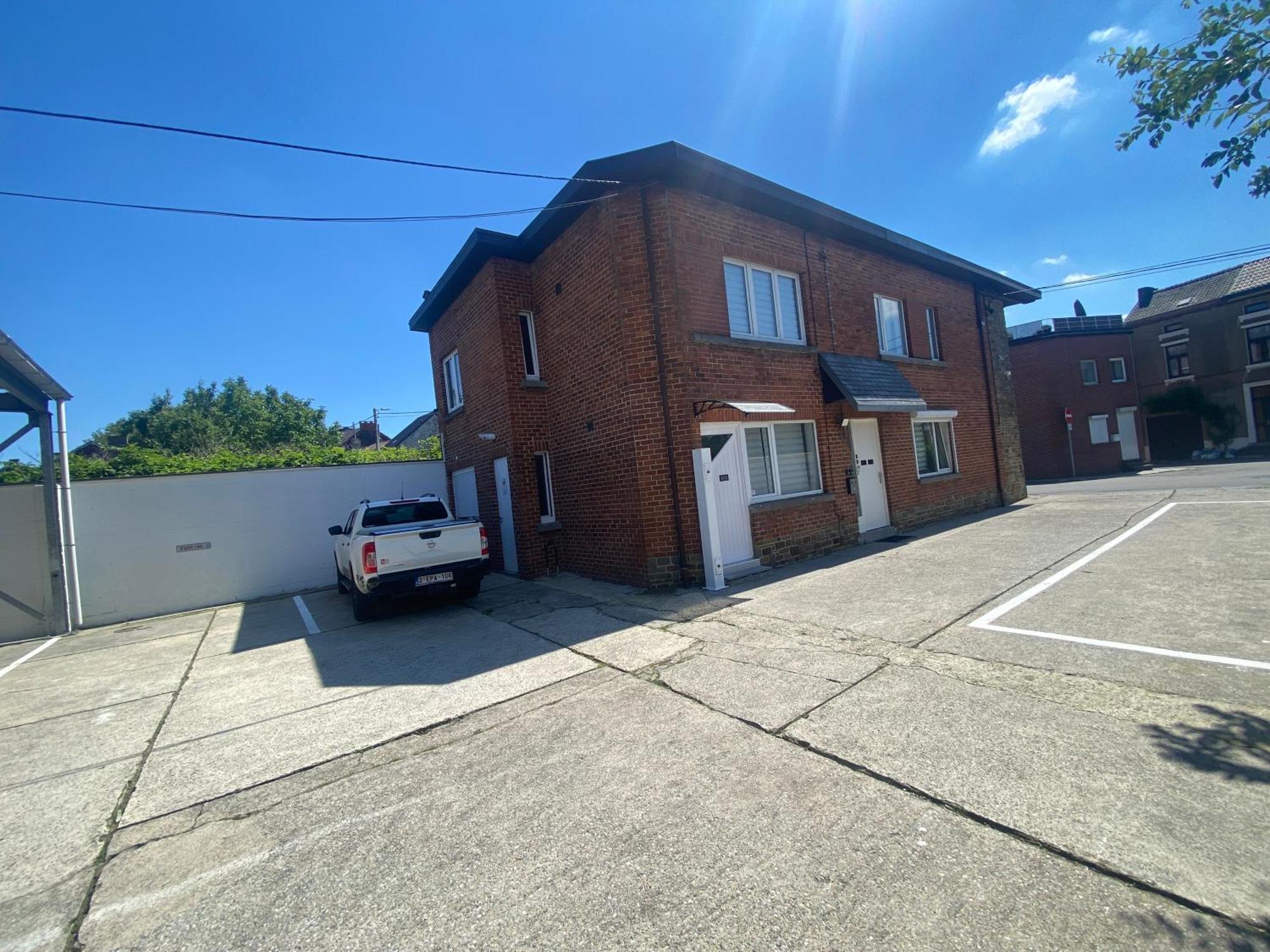 1-C Superbe Appartement Tres Calme Et Bien Decore Charleroi Eksteriør bilde